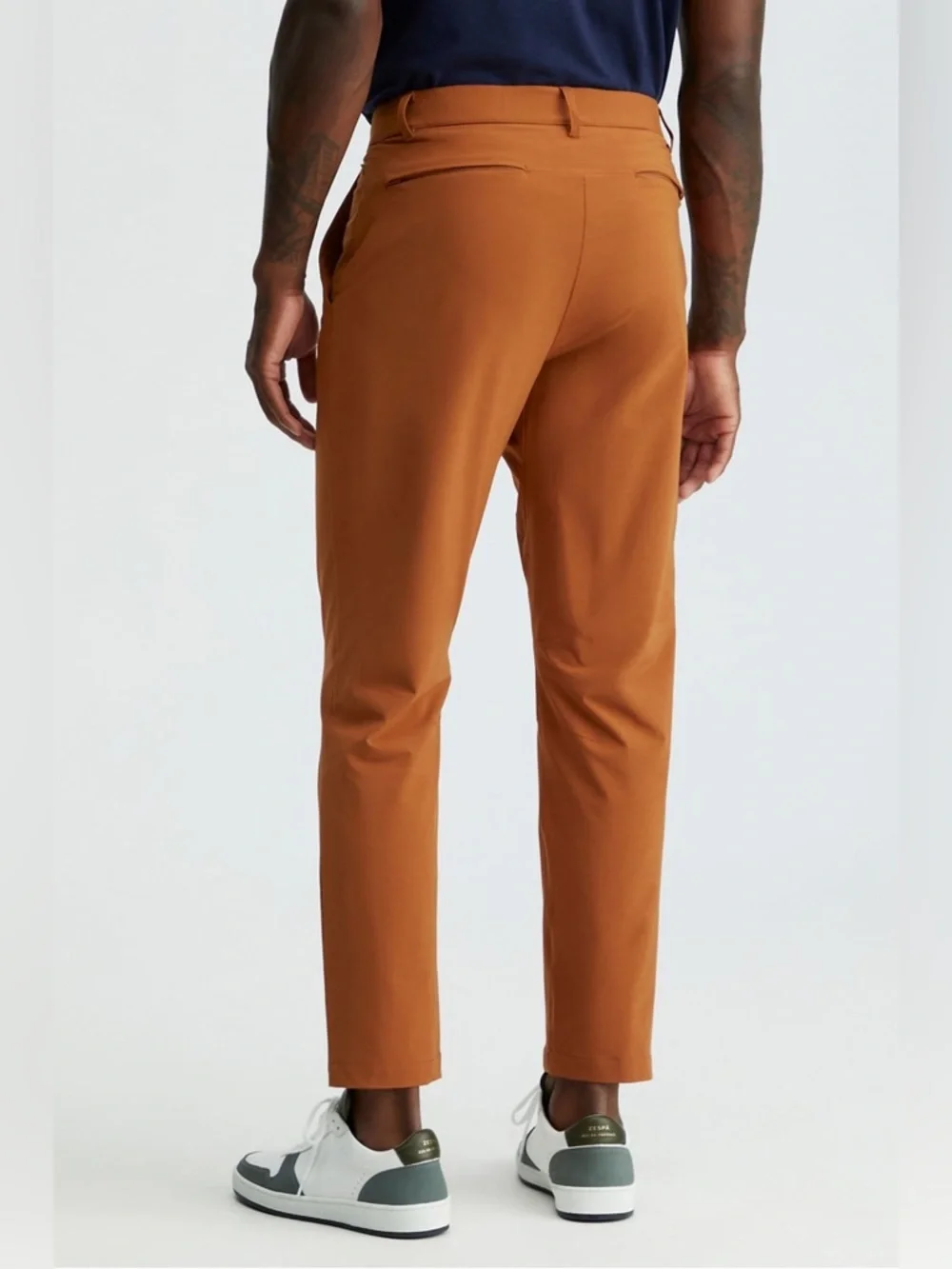 ✨Men’s Fabletics The Only Pants Size L
